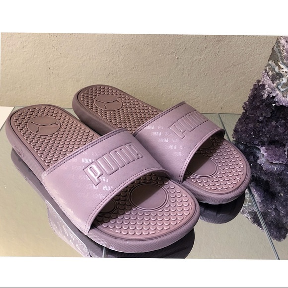 puma slides size 8